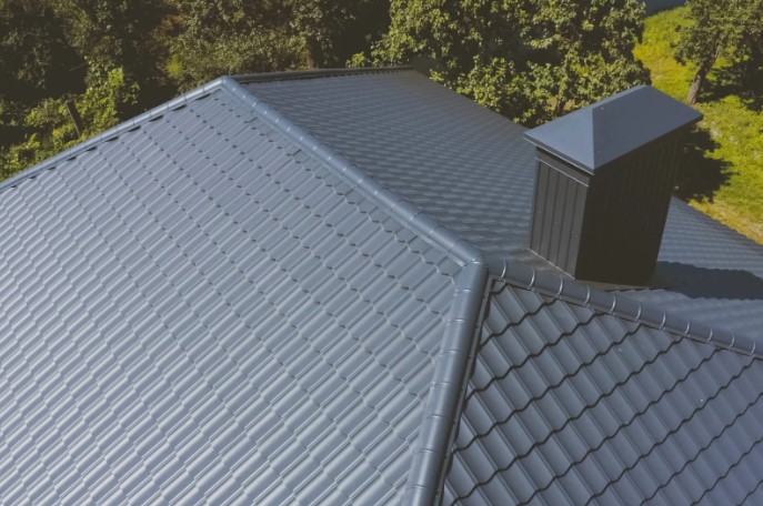 Найпопулярніші види покрівельних матеріалів 2025 року: металочерепиця в лідерах